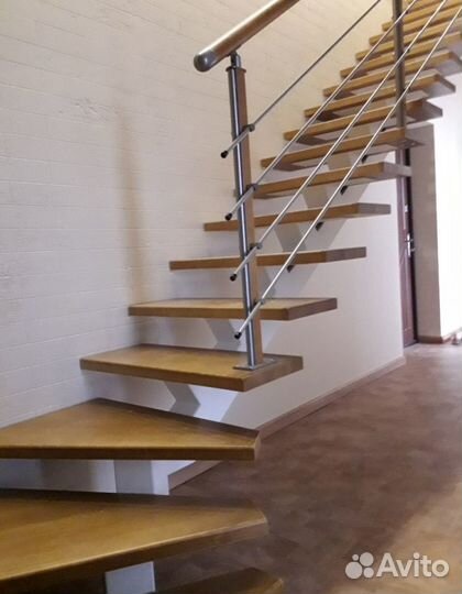 Лестница металлический каркас