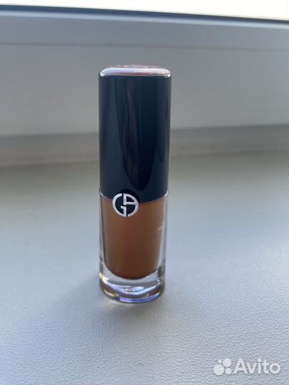 Золотые жидкие тени eye tint Giorgio Armani