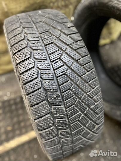 Continental ContiVikingContact 5 215/45 R17