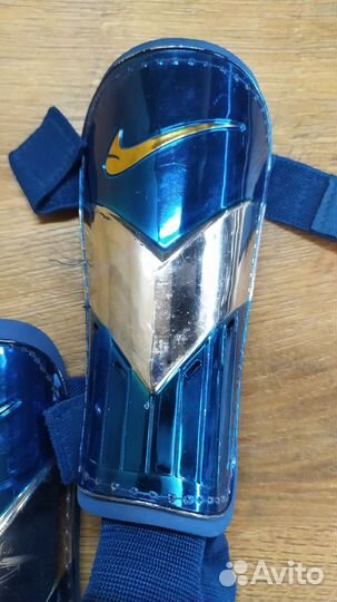 Щитки Nike детские