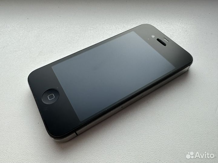 iPhone 4S, 16 ГБ