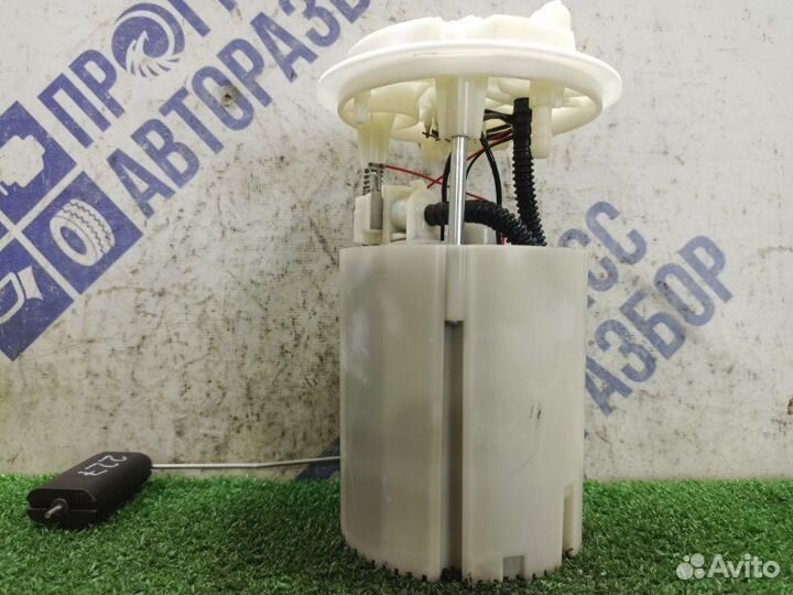 Бензонасос Renault Fluence седан 1.6 K4M V838 2013