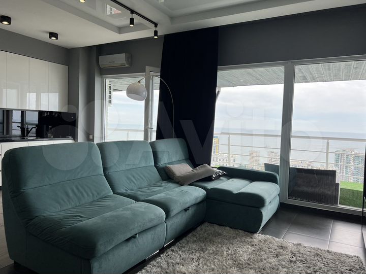 2-к. квартира, 80 м², 18/18 эт.