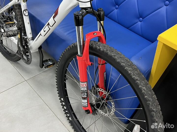 Велосипед GT avalanche 1.0