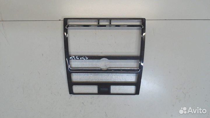 Рамка под магнитолу Volkswagen Phaeton, 2008