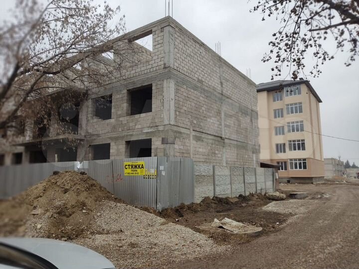 3-к. квартира, 81 м², 3/5 эт.