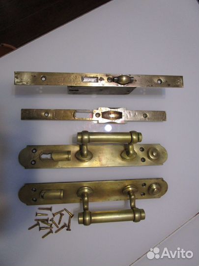 Ручки латунь 19 век с замком