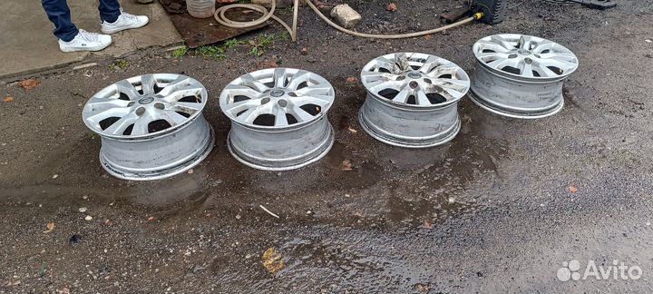 Литые диски r16