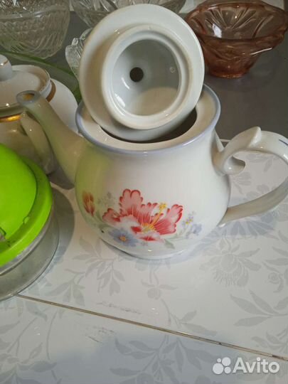 Посуда, салатники, чайник