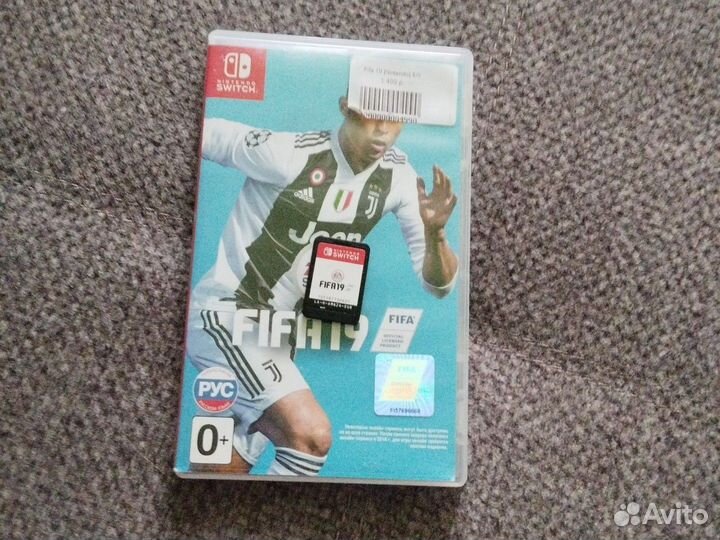 Nintendo switch lite+карта памяти