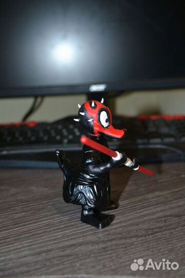 Дональд дак в роли дарта мола