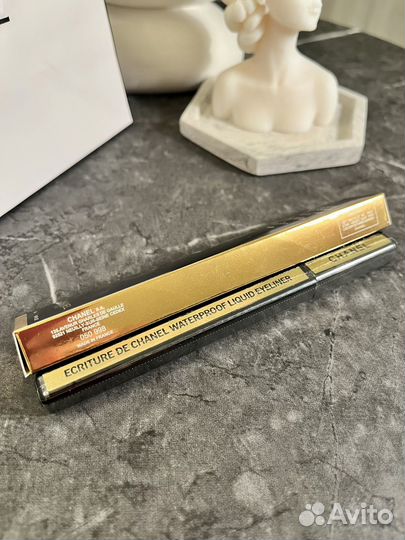 Подводка chanel