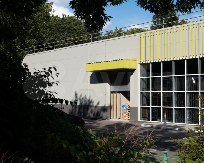 Торговое помещение, 64 м²