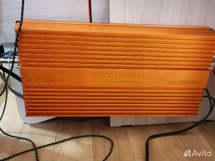 Сабвуфер и усилитель