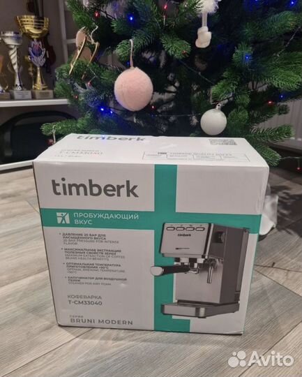 Рожковая кофеварка Timberk T-CM33040 новая