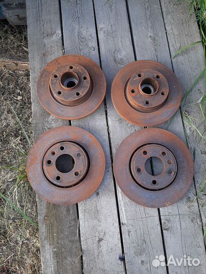 Тормозные диски на рено трафик