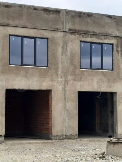 Таунхаус 210 м² на участке 3 сот.