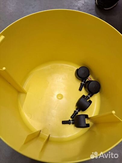 Пылесос Karcher WD 2