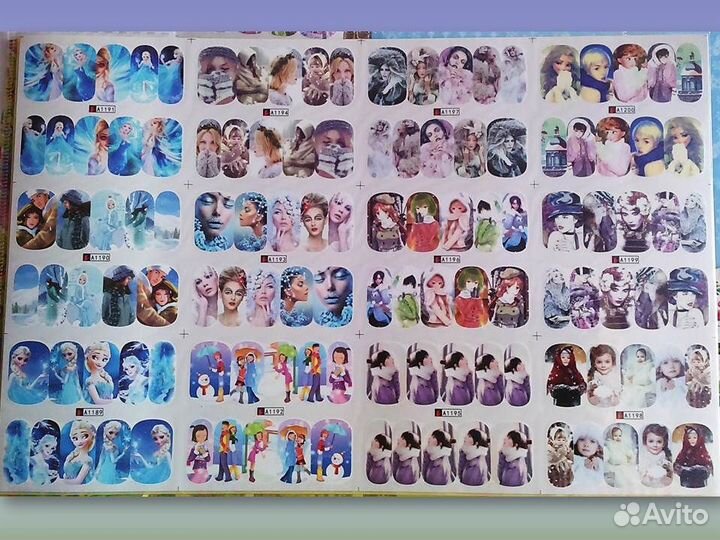 Слайдеры тематические для маникюра ногтей 12штук