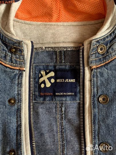 Джинсовая куртка