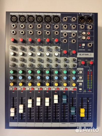 Микшер Soundcraft EPM 6