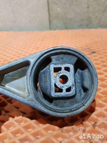 Опора МКПП ford focus 1