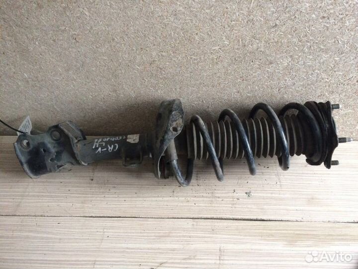 Амортизатор передний левый Honda Cr-V 2001 - 2006