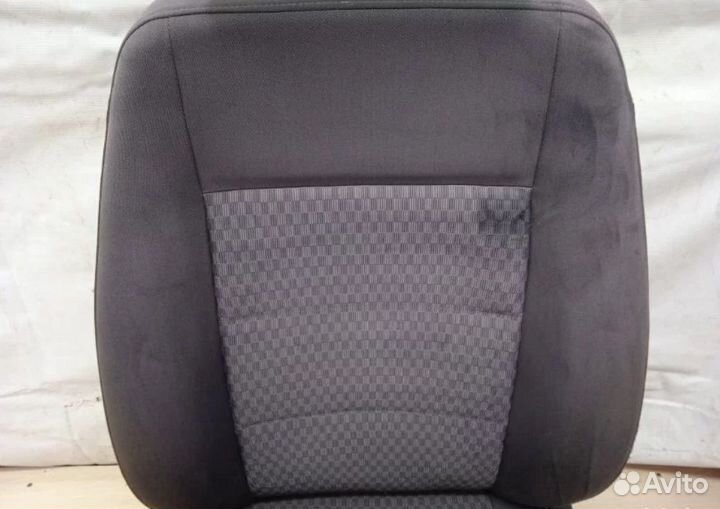 Сиденье Пассат б5 переднее левое Volkswagen Passat