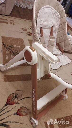 Стул для кормления