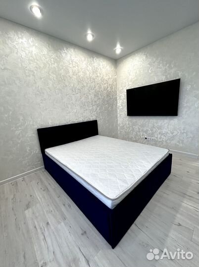 Кровать в спальню новая 180/200