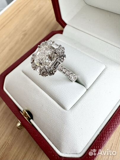 Золотое кольцо с бриллантами 4.34 карата