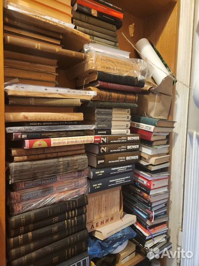 Книги из домашней библиотеки: В