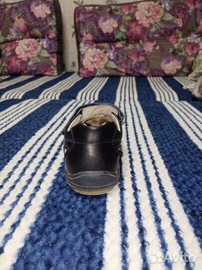 Продам туфли 35 размер состояние новое