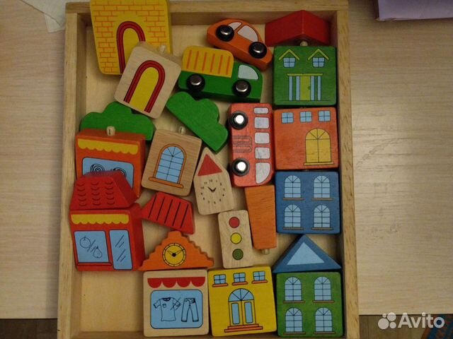Деревянный город-конструктор с транспортом