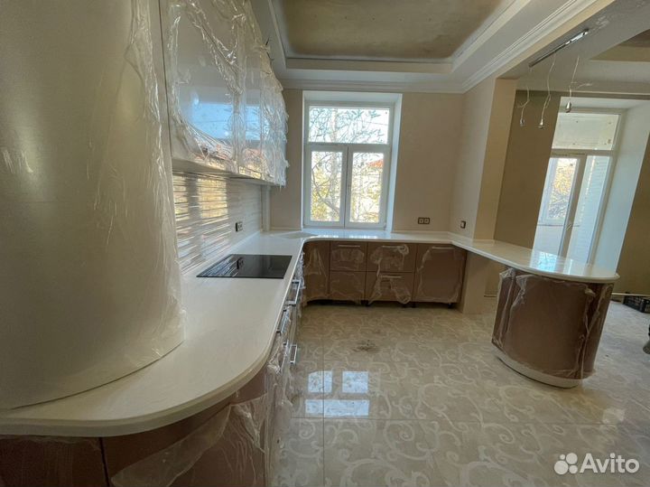 Столешница из искусственного камня