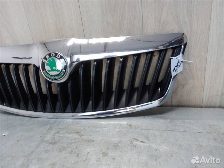Решетка радиатора от Skoda Octavia (A5 1Z) 2004