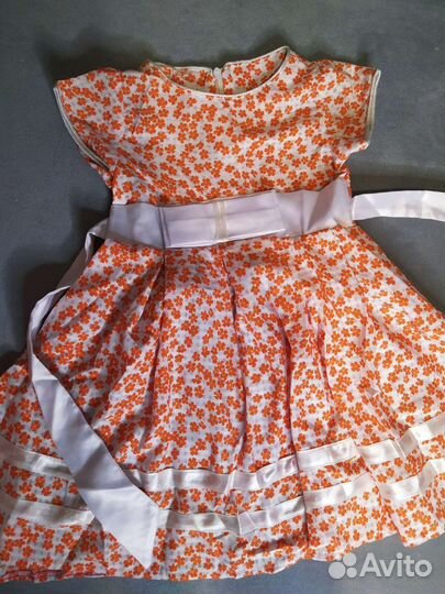 Новые платья 3-4 года