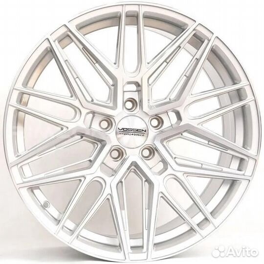 Литые диски R19 5x114.3 в стиле vossen