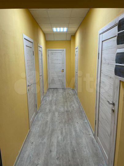 Офис, 92.7 м² с арендатором