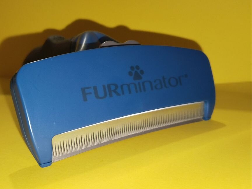 FURminator L для крупных собак с длинной шерстью