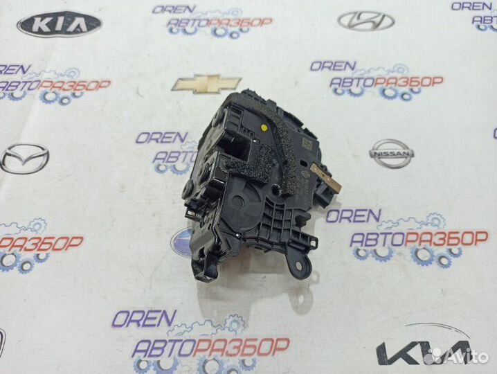 Замок боковой двери передний левый Renault Arkana