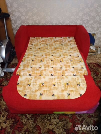 Продам диван-малютку