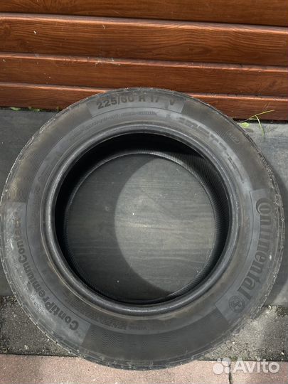 Continental ContiPremiumContact 5 SUV 225/60 R17 99V