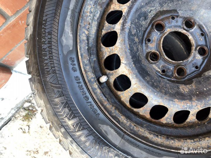 R15 Bridgestone Dueler APT IV 195/65, PCD 5x120 DIA 56.6