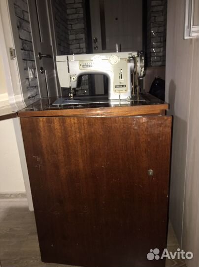 Швейная машина чайка