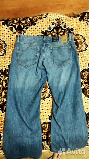 Джинсы