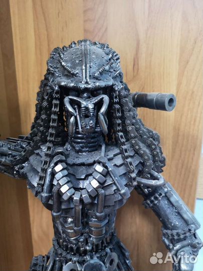 Скульптура из металла Хищник (Predator)