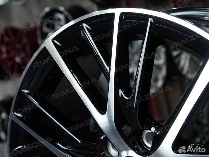 Литые диски GS R20 на Lexus. Арт3263