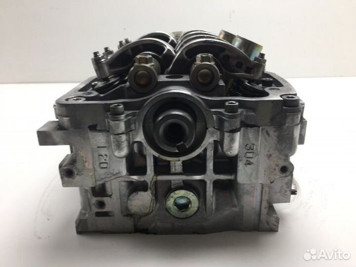 Головка блока цилиндров правая Subaru Legacy BH5