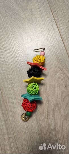 Игрушки для попугаев